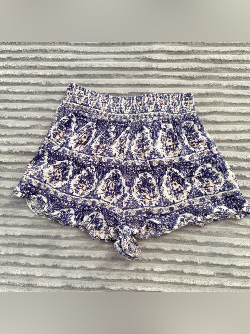 Urban Outfitters Blue & White Printed High-Waist Shorts
